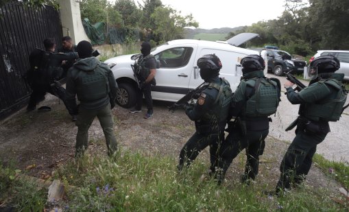 2 тона на ден дрога: Разкриха модерен нарколабиринт от Сеута до Мароко