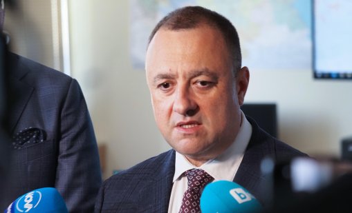 Регионалният министър направи инспекция на пътя между Мездра и Ботевград