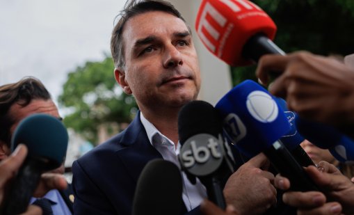 Най-големият син на Болсонаро ще се кандидатира за президент на Бразилия