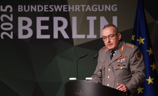 Германски генерал: Русия никога да не си въобразява, че може да победи НАТО