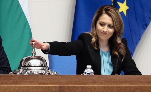 Парламентът ще изслуша служебния министър на електронното управление и членовете на ЦИК