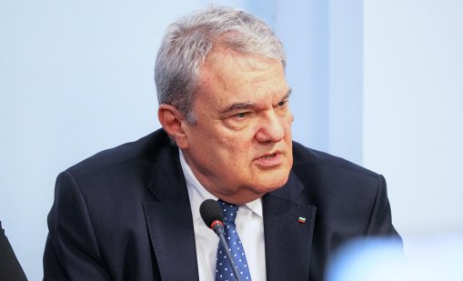 Румен Петков: Омразата тръгва от парламента