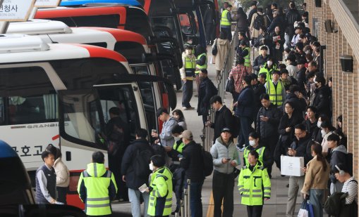 Южна Корея спря тежко болен да отлети за евтаназия в чужбина