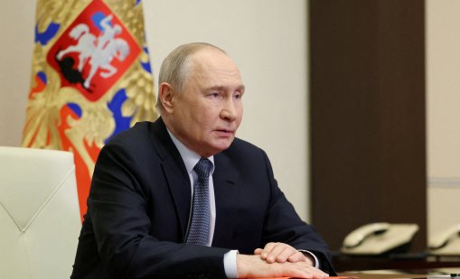 Вътрешният кръг на Путин тайно го мрази, подготвя се преврат до една година