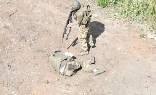 На фронта: Руските войници все по-често убиват ранените си другари
