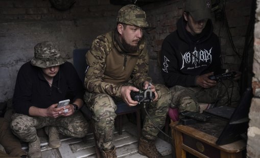 Украйна добавя клетки против дронове към безпилотните самолети