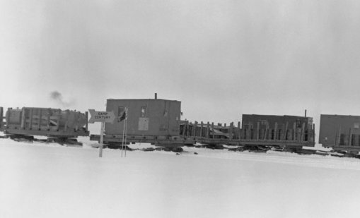 Под Гренландия има тайна US база, която крие екологична катастрофа СНИМКИ