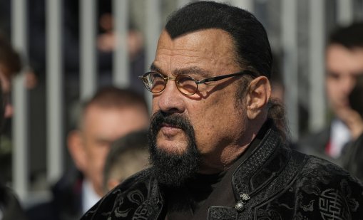 Холивудската звезда Стивън Сегал с нов филм, ще снима в Белград