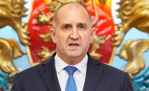 СДС: Радев щеше да бъде достоен гост на парада на Путин