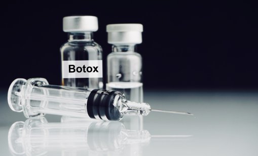 Митничари спипаха нелегални 580 филъри и колагенови бустери