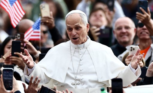 Губернаторът на Илинойс изпрати подарък на папата - чикагска бира