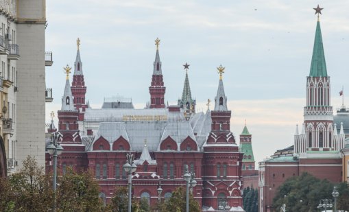 Руски шпиони, британски военни и политически скандали: Защо Кремъл се цели в тайните на Великобритания