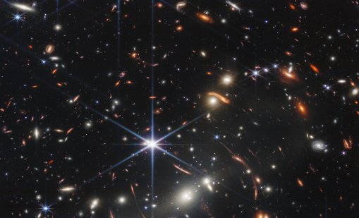 Откриха междузвездна планета, поглъщаща 6 млрд. тона материя в секунда