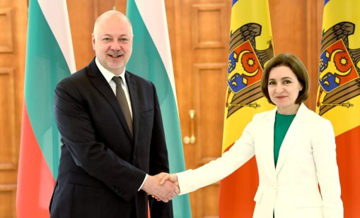 Желязков към Мая Санду: България твърдо подкрепя европейската интеграция на Молдова