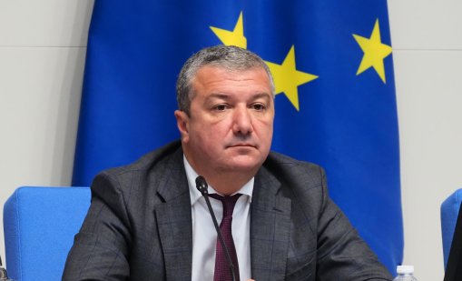 Стойнев: Големи промени в проектобюджета не могат да се правят