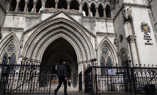 Шефът на MI6 предупреждава Путин: Няма да изоставим Украйна