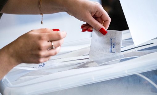 Между 18,3% и 18,5% е избирателната активност към 16:00 часа