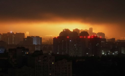 Украйна иска пари, за да увеличи производството си на оръжие