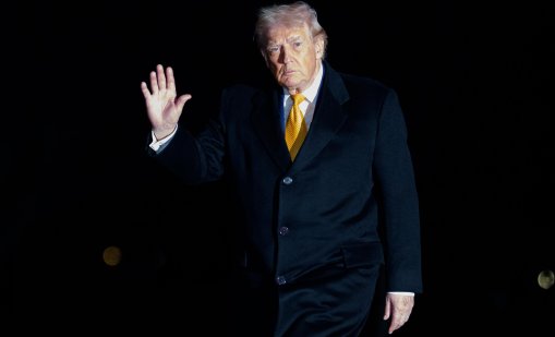 Тръмп: Венецуела ще прехвърли 30 до 50 млн. барела петрол на САЩ