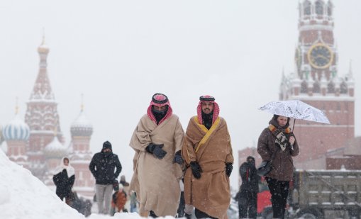Снегът и минусовите температури в Русия привличат туристи от ОАЕ СНИМКИ