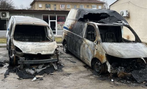 Драснаха клечката на коли на инспекторка от ГИТ