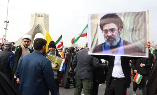 Издигането на сина на Хаменей показва решимостта на Техеран да продължи войната