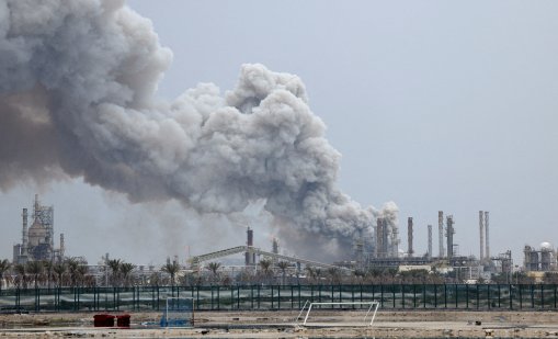 Иран атакува цели в съседните страни