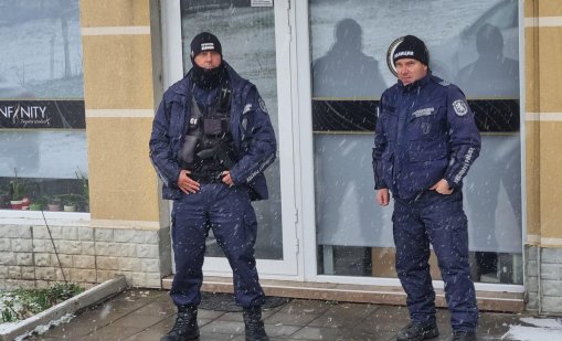 Достъпът до голяма част от видеата, изтекли от козметични салони в Бургас, е ограничен