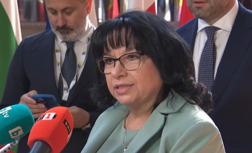 Петкова за заплатите в градския транспорт: Това е ангажимент на Терзиев, не на държавата