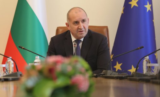 Радев: Нямаме ресурс да изградим магистралите в следващите десетилетия ВИДЕО