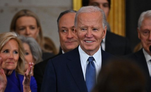 Байдън: Америка преживява много мрачен момент