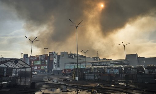 Русия нанесе удар по обект в предградие на Киев, загиналите поне 10
