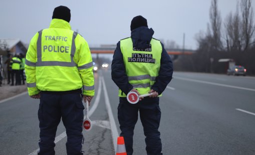 Наквасен с над 3 промила шофира на плажната ивица в Шкорпиловци