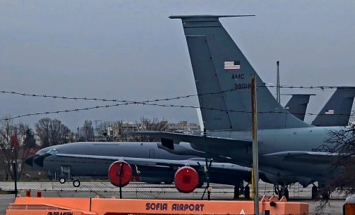 Американските военни самолети вече не са на летището в София? ВИДЕО