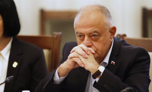 Заради разследването на Грозев ще изслушват шефовете на ДАНС и военното разузнаване