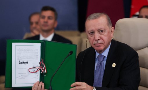 Ердоган: Намерена е черната кутия на самолета, който се разби в Грузия