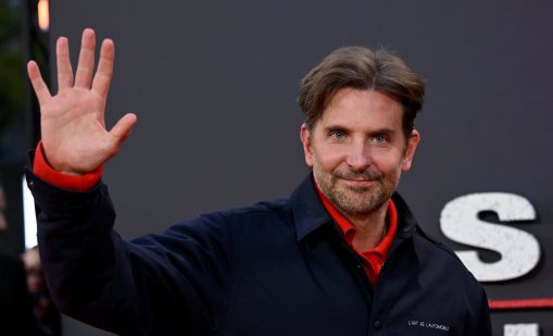 Брадли Купър поискал позволение да предложи брак на Джиджи Хадид