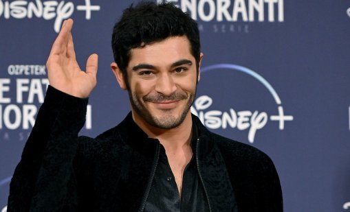 Звезда от турски тв сериал се е дрогирал с кокаин и трева 