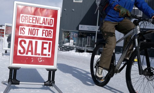 Дания планирали да взривят самолетните писти в Гренландия, ако САЩ нахлуят