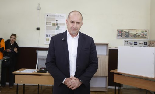 "Алфа Рисърч&rdquo;: Румен Радев и "Прогресивна България" първи, БСП над чертата