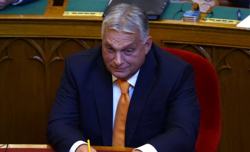 Орбан: Унгария не трябва да приема еврото, защото ЕС е в процес на разпад
