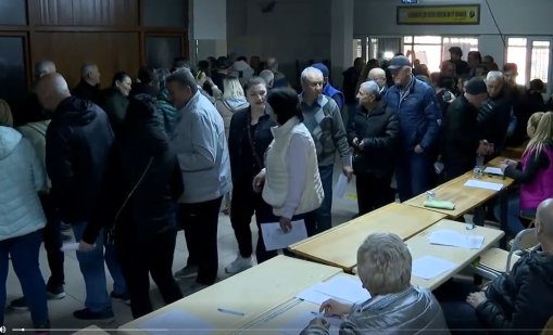 Изселници в Турция: Пеевски с турските гласове, с турските имена влиза в НС