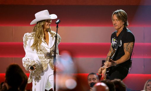 Коя е новата приятелка на Кийт Ърбан след развода му с Никол Кидман?