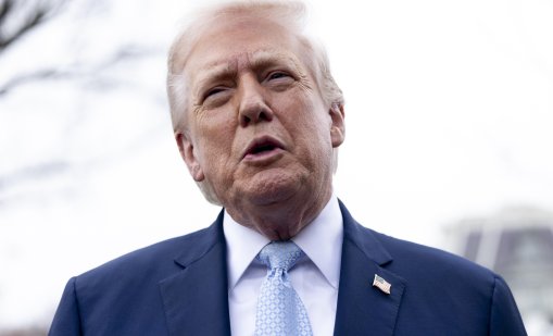 САЩ и Иран постигнаха примирие? Търмп отлага всички военни удари