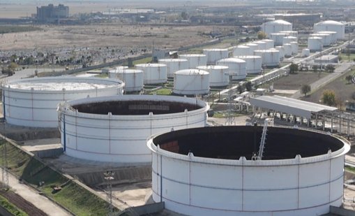 Държавен вестник обнародва закона за особения управител в "Лукойл", чака се име