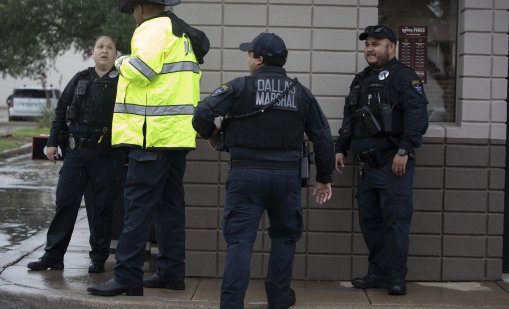 Ученик стреля срещу учител и се самоуби в гимназия в Тексас