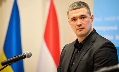 Тук вече се разгръща диктатура: Военните са ядосани на Зеленски заради оставката на Федоров