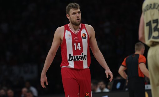 Александър Везенков скъса с Николета, вече е в отбора на ергените