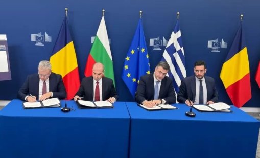 Подписахме екшън план за три нови моста над Дунав