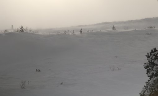 ПСС: В планините още превалява дъжд, на много места и сняг